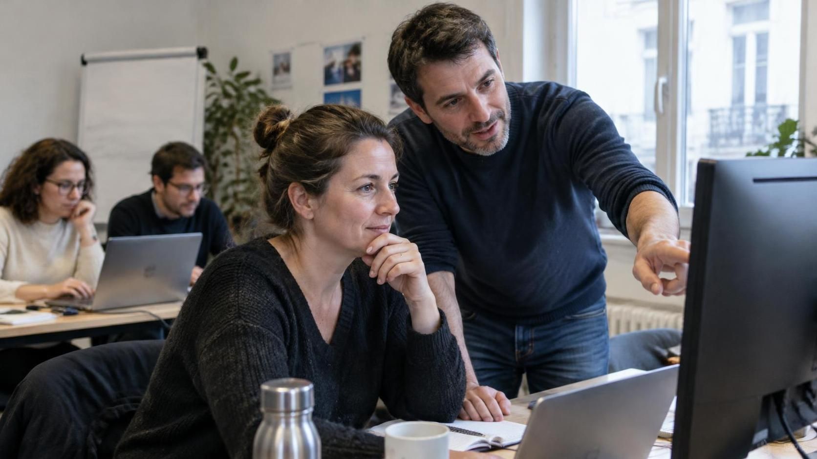 découvrez les métiers de l’intelligence artificielle, leurs missions, salaires et débouchés pour réussir votre reconversion professionnelle.
