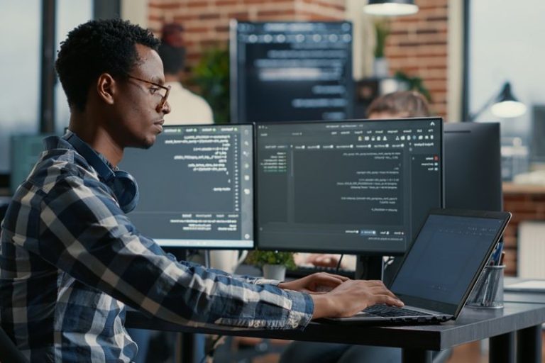 découvrez les avancées de l'ingénierie prompt en ia et deep learning. apprenez comment optimiser vos modèles d'intelligence artificielle grâce à des techniques innovantes et de pointe pour des résultats encore plus performants.